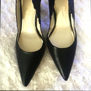 Jessica Simpson pumps